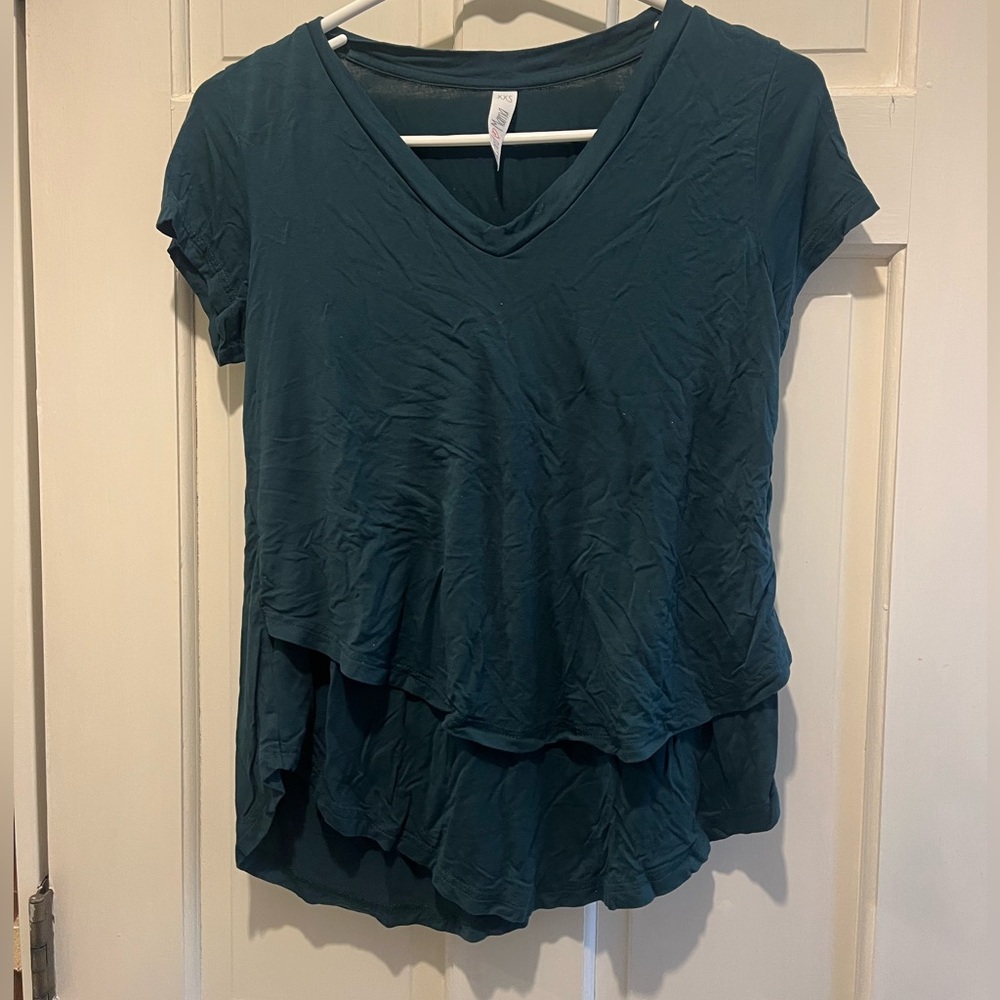 Latched Mama V-Neck Boyfriend Nursing Tee